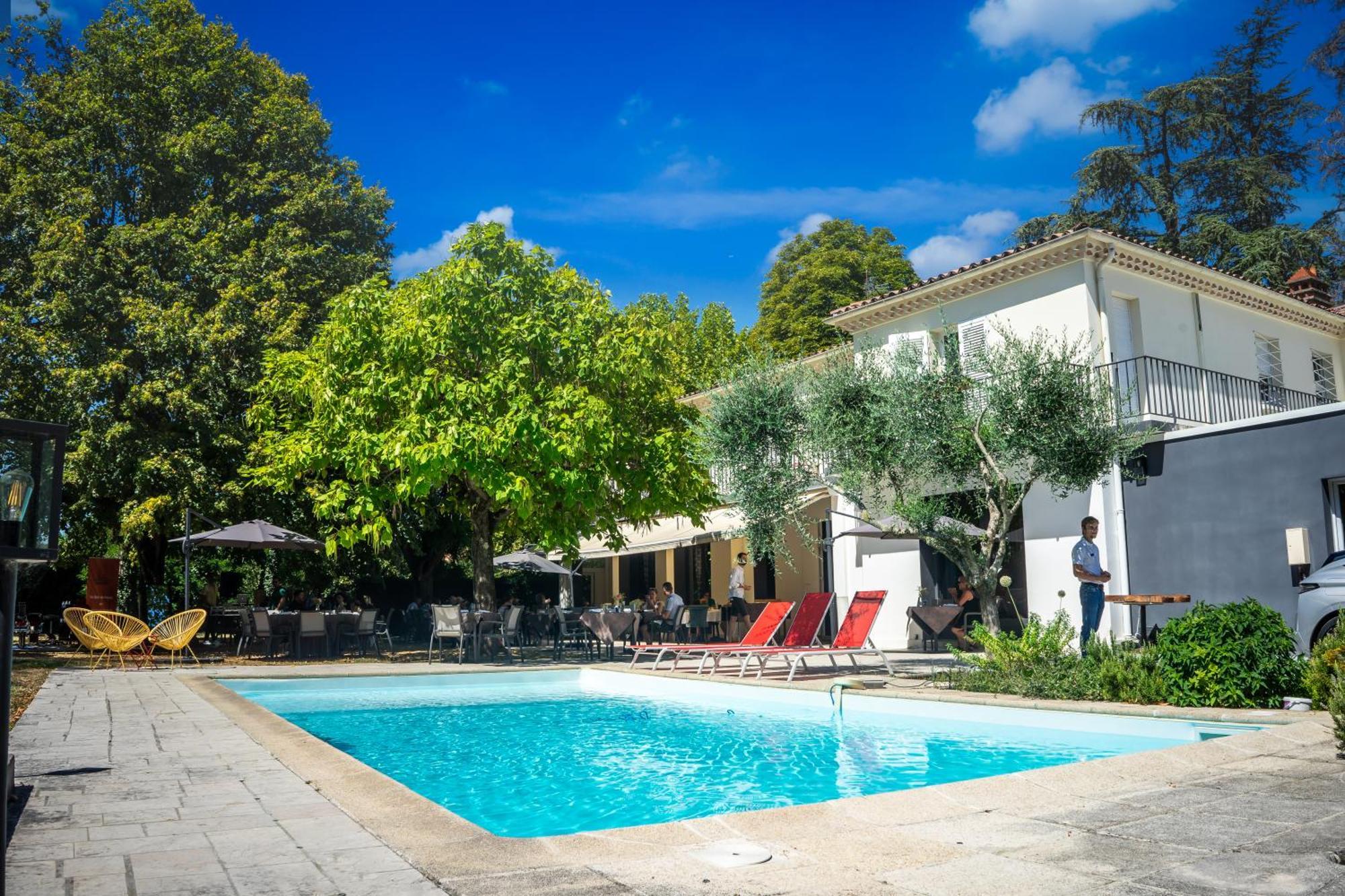 La Redoniere Hotel โรม็อง-ซูร์-อีแซร์ ภายนอก รูปภาพ
